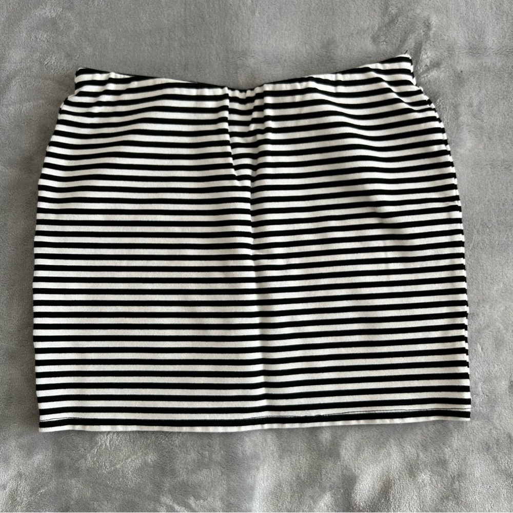 Rebel Rogue Black and White Stripes Bodycon Miniskirt